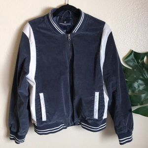 VALUE! American Eagle sweater